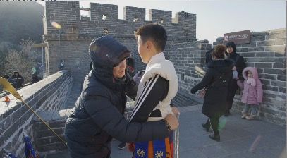 BoyDressing2_3840x2160_50fps_10bit_420