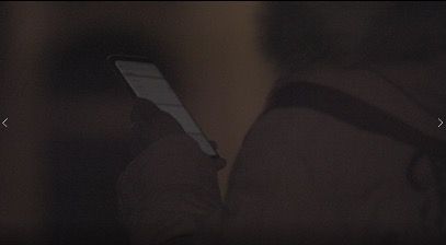 GirlWatchingPhone_3840x2160_50fps_8bit_420