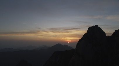 SunsetMountainHuang1_3840x2160_25fps_10bit_420